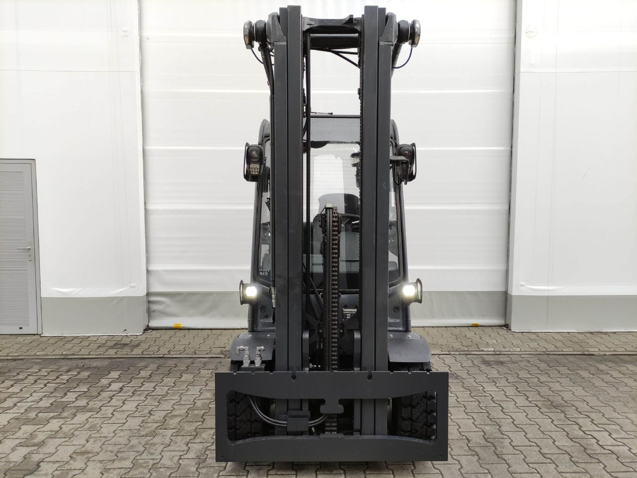Linde H35D-01-120 (LACK NEU) - Dīzeļiekrāvējs: foto 3 Linde H35D-01-120 (LACK NEU) - Dīzeļiekrāvējs: foto 3