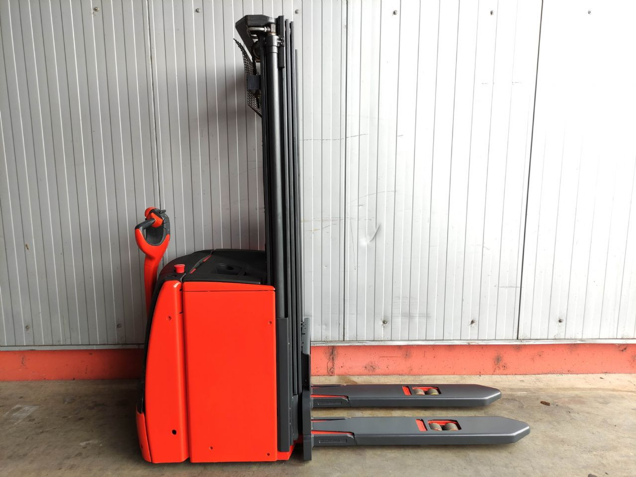 Linde L16-1173 - Krautņotājs: foto 2 Linde L16-1173 - Krautņotājs: foto 2