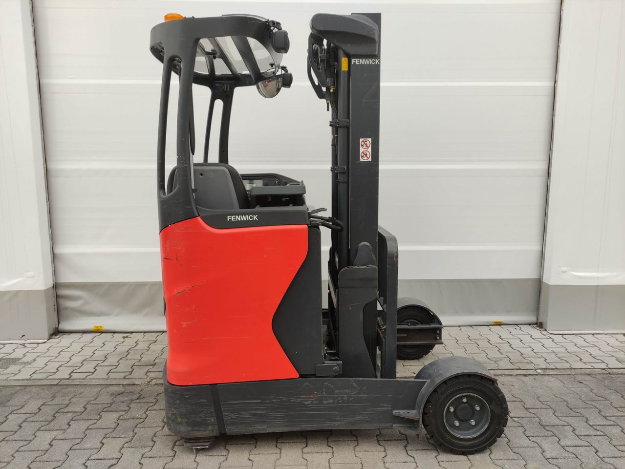 Linde R16G-01-1120 - Bīdmasta krautņotājs: foto 2 Linde R16G-01-1120 - Bīdmasta krautņotājs: foto 2