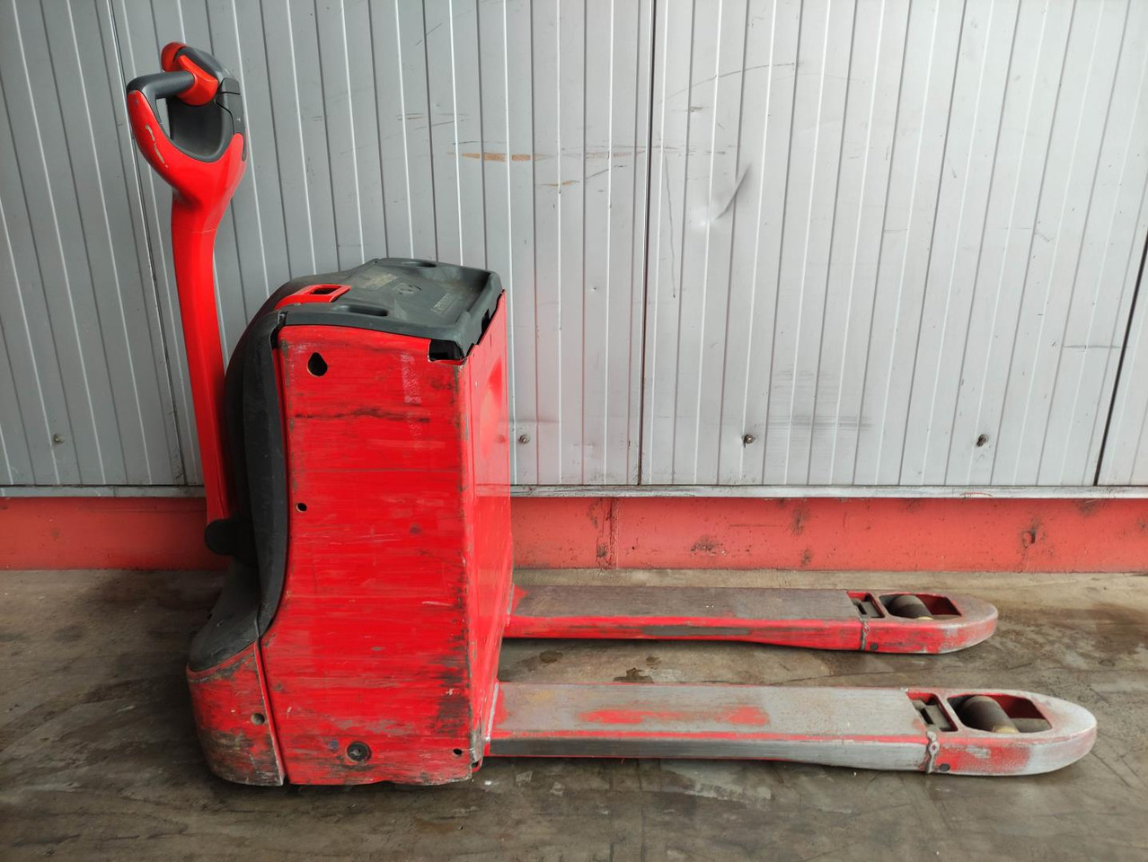 Linde T16-1152 - Krautņotājs: foto 2 Linde T16-1152 - Krautņotājs: foto 2