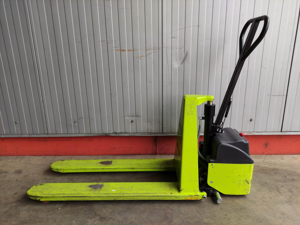 Pramac HX10E 540 - Rokas palešu ratiņi: foto 1 Pramac HX10E 540 - Rokas palešu ratiņi: foto 1