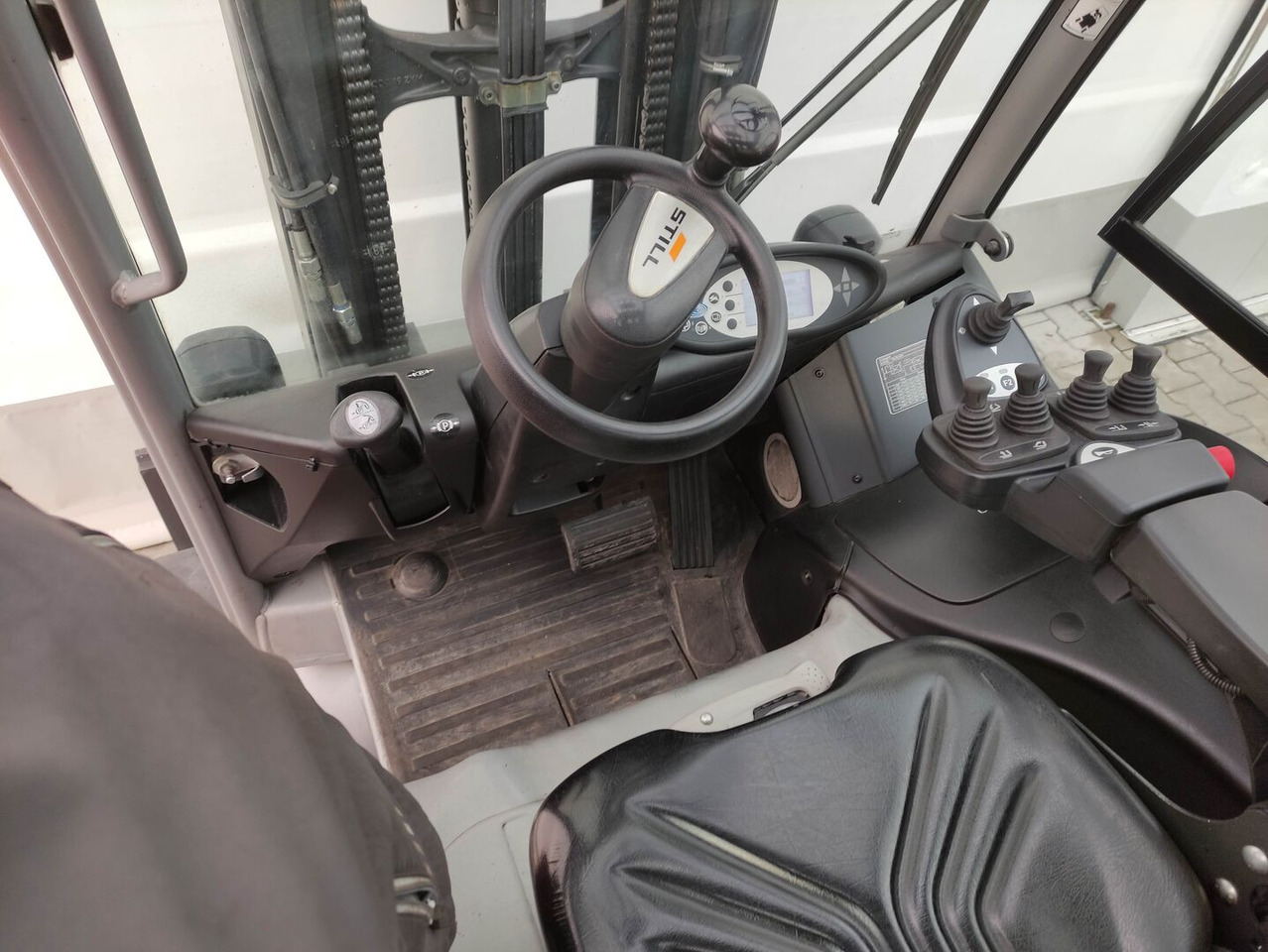 Still RX 60-35 - Elektroiekrāvējs: foto 5 Still RX 60-35 - Elektroiekrāvējs: foto 5