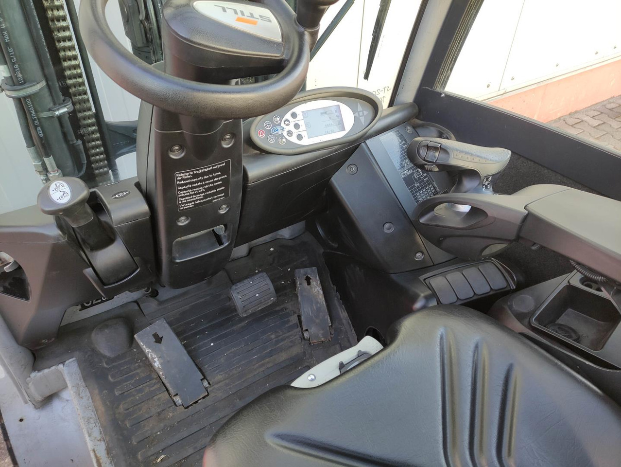 Still RX70-35 - Dīzeļiekrāvējs: foto 5 Still RX70-35 - Dīzeļiekrāvējs: foto 5