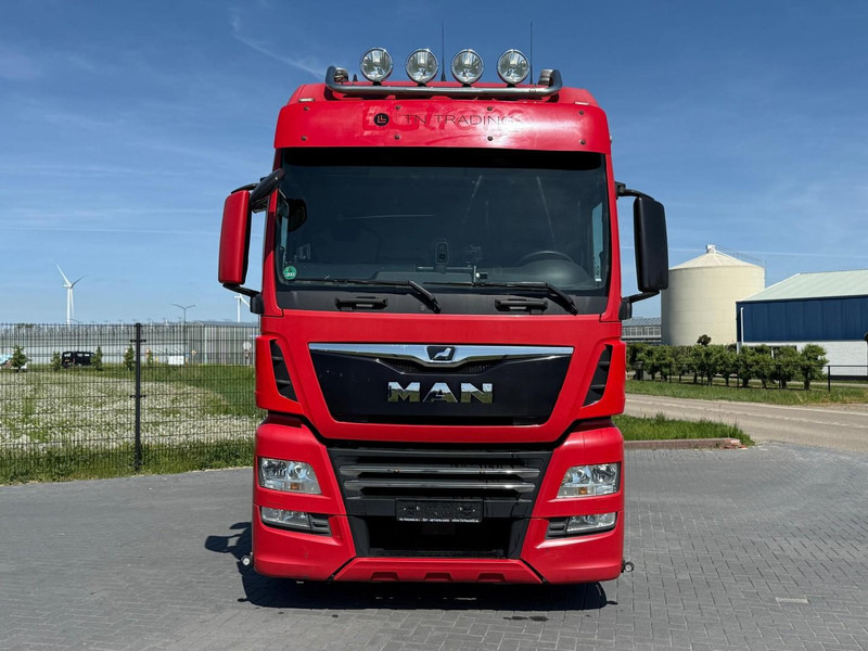 MAN 18.500 FULL AIR, ALCOA, TV, INVERTER, MICROWAVE, TOP. - Vilcējs: foto 3 MAN 18.500 FULL AIR, ALCOA, TV, INVERTER, MICROWAVE, TOP. - Vilcējs: foto 3