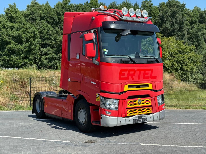 Renault T520 HIGH FULL SPOILER, STEEL/AIR, 2 TANKS, 2 BEDS, FRIGO - Vilcējs: foto 1 Renault T520 HIGH FULL SPOILER, STEEL/AIR, 2 TANKS, 2 BEDS, FRIGO - Vilcējs: foto 1