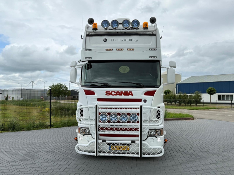 Scania R 560 SHOW TRUCK, RETARDER, LEATHER, I-PARK, TOP. - Vilcējs: foto 2 Scania R 560 SHOW TRUCK, RETARDER, LEATHER, I-PARK, TOP. - Vilcējs: foto 2