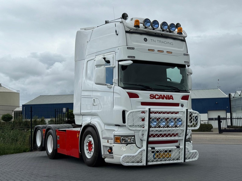 Scania R 560 SHOW TRUCK, RETARDER, LEATHER, I-PARK, TOP. - Vilcējs: foto 1 Scania R 560 SHOW TRUCK, RETARDER, LEATHER, I-PARK, TOP. - Vilcējs: foto 1