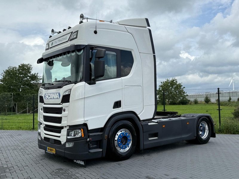 Scania R450 VOL LUCHT, SMART TACHO 2, ALCOA, RETARDER, LEER, VOL VOL! - Vilcējs: foto 3 Scania R450 VOL LUCHT, SMART TACHO 2, ALCOA, RETARDER, LEER, VOL VOL! - Vilcējs: foto 3