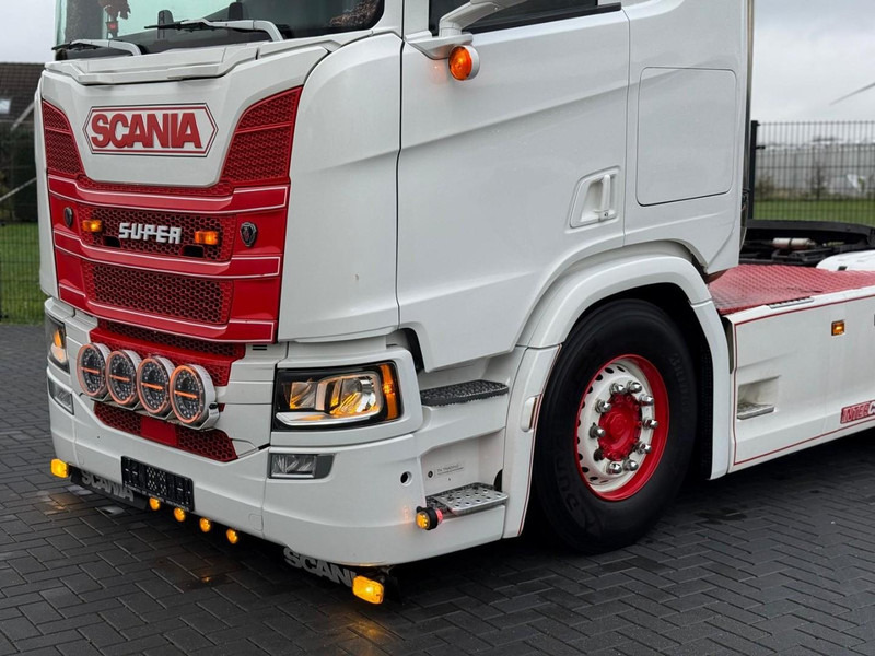 Scania R500 NGS SHOWTRUCK, 2.95WB, HYDRAULIEK, VOLLUCHT, OLD SCHOOL. - Vilcējs: foto 4 Scania R500 NGS SHOWTRUCK, 2.95WB, HYDRAULIEK, VOLLUCHT, OLD SCHOOL. - Vilcējs: foto 4