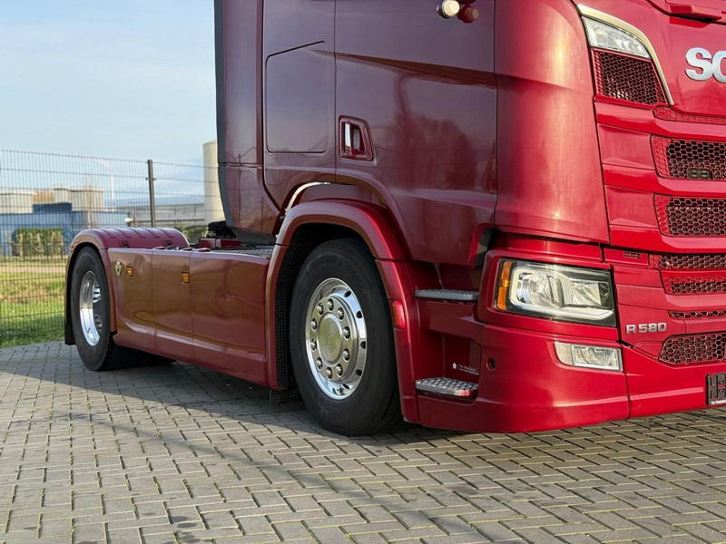 Scania R580 V8 NGS 2 TANKS, RETARDER, LEDER, ALU, VOLLUCHT, SMART V2, PARK COOL. - Vilcējs: foto 3 Scania R580 V8 NGS 2 TANKS, RETARDER, LEDER, ALU, VOLLUCHT, SMART V2, PARK COOL. - Vilcējs: foto 3