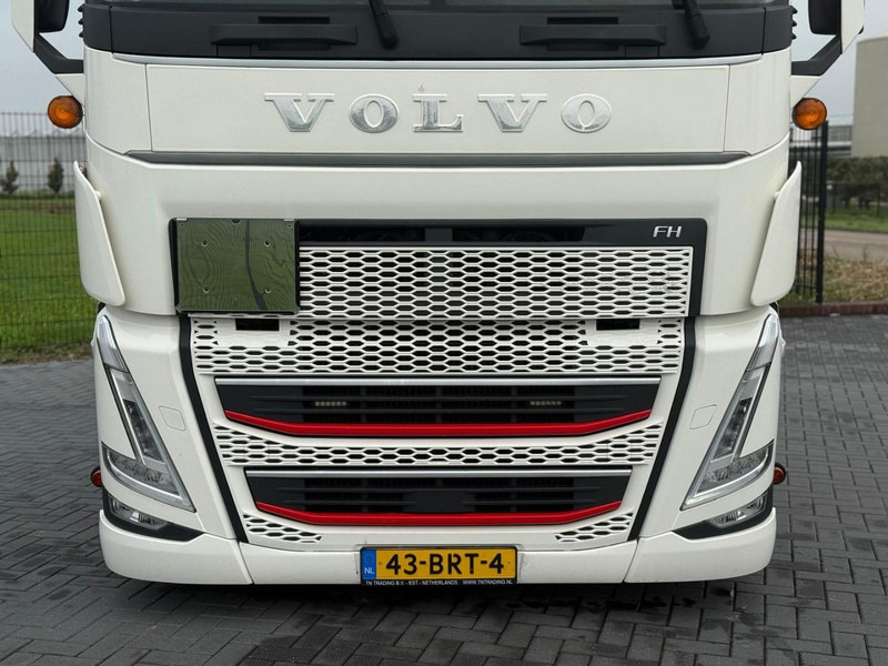 Volvo FH 13.460XL Turbocompound, leer, vollucht, 2 tanks, dubbel glas, vol spoiler. - Vilcējs: foto 5 Volvo FH 13.460XL Turbocompound, leer, vollucht, 2 tanks, dubbel glas, vol spoiler. - Vilcējs: foto 5