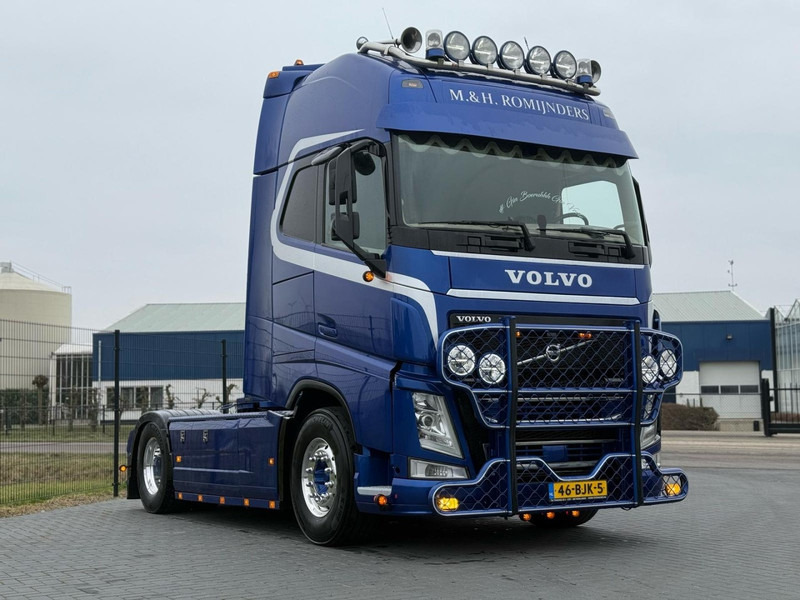 Volvo FH 13.500XL SHOW TRUCK, CUSTOMER INTERIOR, ALCOA, TOP! - Vilcējs: foto 1 Volvo FH 13.500XL SHOW TRUCK, CUSTOMER INTERIOR, ALCOA, TOP! - Vilcējs: foto 1