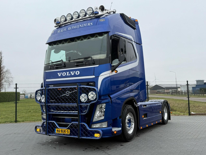 Volvo FH 13.500XL SHOW TRUCK, CUSTOMER INTERIOR, ALCOA, TOP! - Vilcējs: foto 2 Volvo FH 13.500XL SHOW TRUCK, CUSTOMER INTERIOR, ALCOA, TOP! - Vilcējs: foto 2