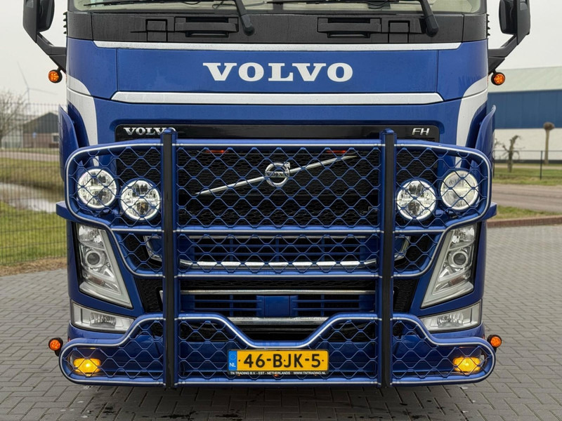 Volvo FH 13.500XL SHOW TRUCK, CUSTOMER INTERIOR, ALCOA, TOP! - Vilcējs: foto 5 Volvo FH 13.500XL SHOW TRUCK, CUSTOMER INTERIOR, ALCOA, TOP! - Vilcējs: foto 5