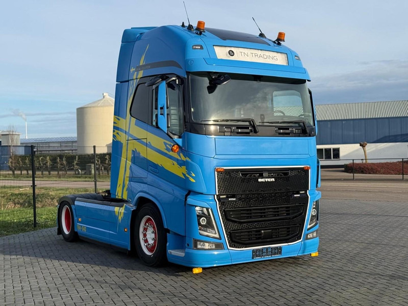 Volvo FH 13.540XL PERFORMANCE EDITION, LEATHER, FULL AIR, IPARK-COOL. - Vilcējs: foto 1 Volvo FH 13.540XL PERFORMANCE EDITION, LEATHER, FULL AIR, IPARK-COOL. - Vilcējs: foto 1