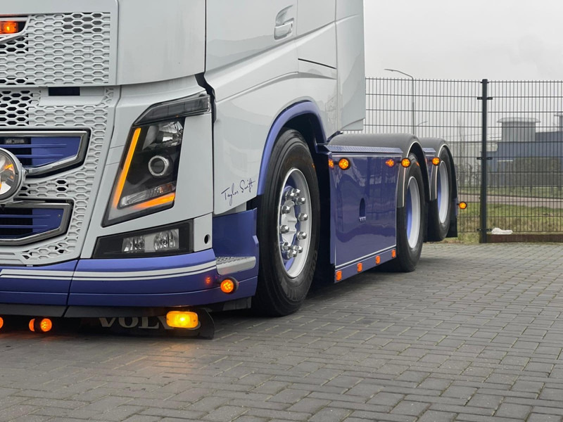 Volvo FH 16.750 SHOW TRUCK, FULL AIR, WB 3,10, SPECIAL INTERIOR, FULL! - Vilcējs: foto 5 Volvo FH 16.750 SHOW TRUCK, FULL AIR, WB 3,10, SPECIAL INTERIOR, FULL! - Vilcējs: foto 5