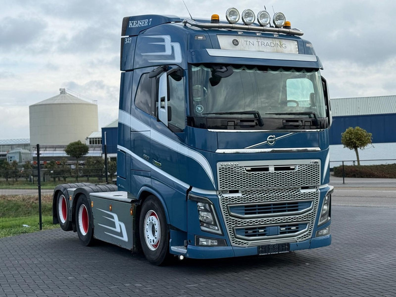 Volvo FH16.650 VOLLUCHT, HYDRAULIEK, SHOW INTERIEUR, DYNAMIC STEERING. - Vilcējs: foto 1 Volvo FH16.650 VOLLUCHT, HYDRAULIEK, SHOW INTERIEUR, DYNAMIC STEERING. - Vilcējs: foto 1