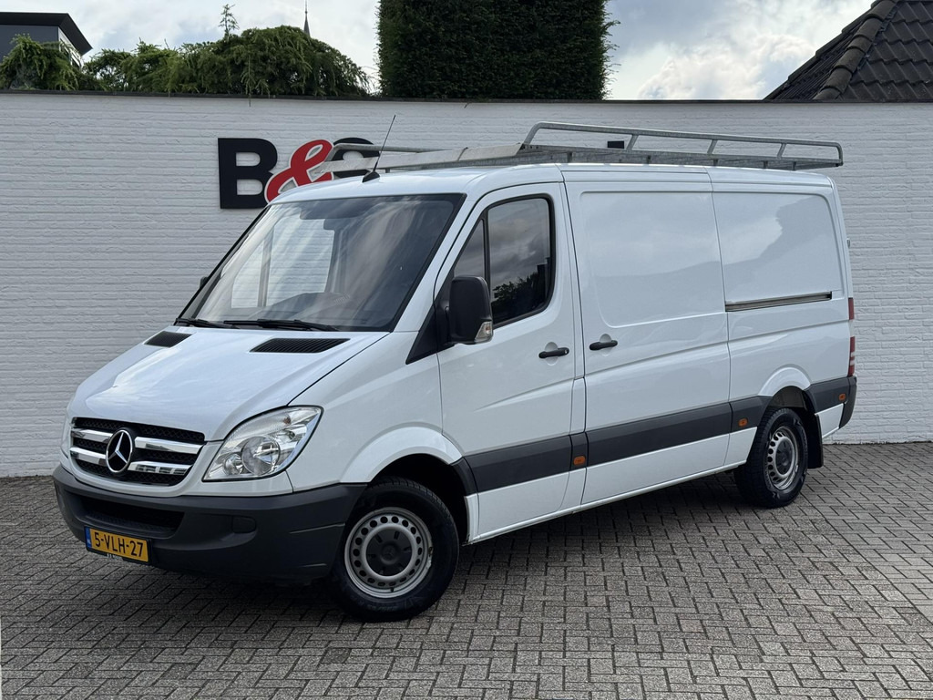 Mercedes-Benz Sprinter-213 2.2 CDI 366 DC 2x Schuifdeur Airco Imperiaal Treeplank Trekhaak 3 Zitplaatsen - Kravas mikroautobuss: foto 1 Mercedes-Benz Sprinter-213 2.2 CDI 366 DC 2x Schuifdeur Airco Imperiaal Treeplank Trekhaak 3 Zitplaatsen - Kravas mikroautobuss: foto 1