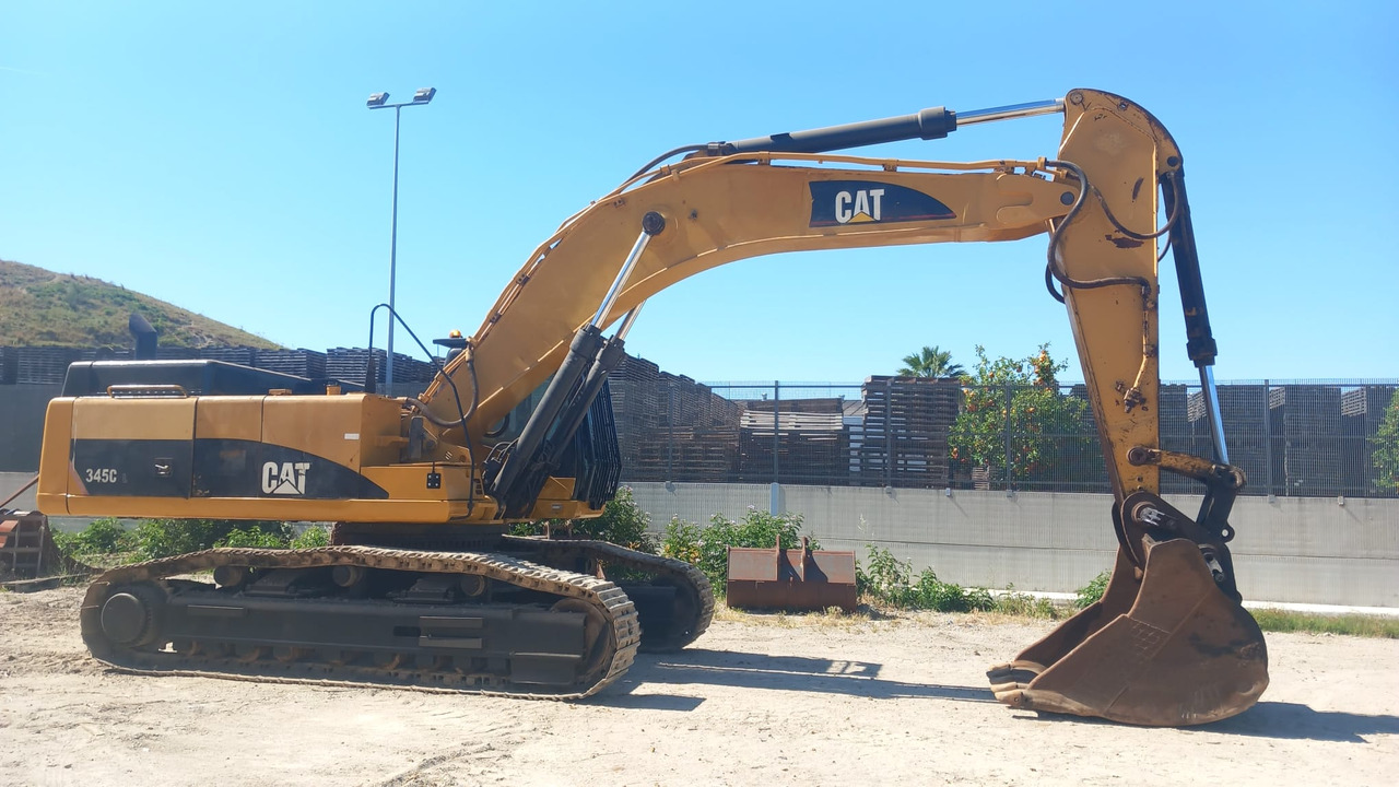 CATERPILLAR 345CL - Ekskavators: foto 1 CATERPILLAR 345CL - Ekskavators: foto 1