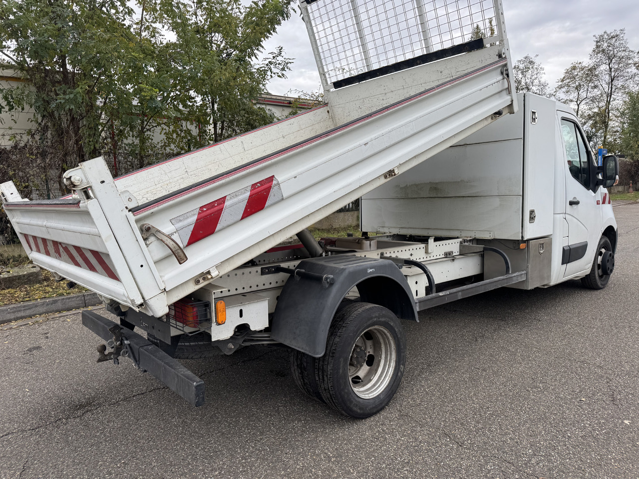 Renault Master dci 165 - Komercauto pašizgāzējs: foto 4 Renault Master dci 165 - Komercauto pašizgāzējs: foto 4