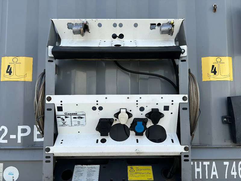 Krone SD Schuifzeil -Dak / SAF-Disc / Huckepack - Tenta puspiekabe: foto 5 Krone SD Schuifzeil -Dak / SAF-Disc / Huckepack - Tenta puspiekabe: foto 5