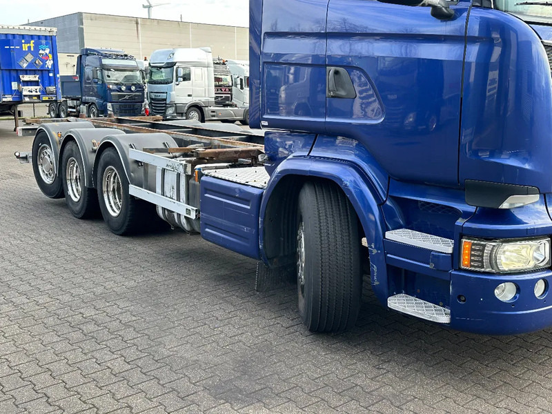 Scania R520 V8 8x4*4 Bdf / Retarder / 2 Tank / Full Air / Euro 6 - Konteineru vedējs/ Kravas automašīna ar noņemamā virsbūve: foto 3 Scania R520 V8 8x4*4 Bdf / Retarder / 2 Tank / Full Air / Euro 6 - Konteineru vedējs/ Kravas automašīna ar noņemamā virsbūve: foto 3