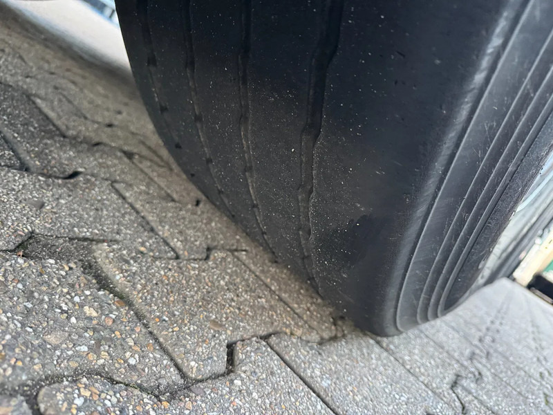 Tenta puspiekabe Tracon Schuifzeil -Dak / BPW-Disc / HH-Vloer: foto 17