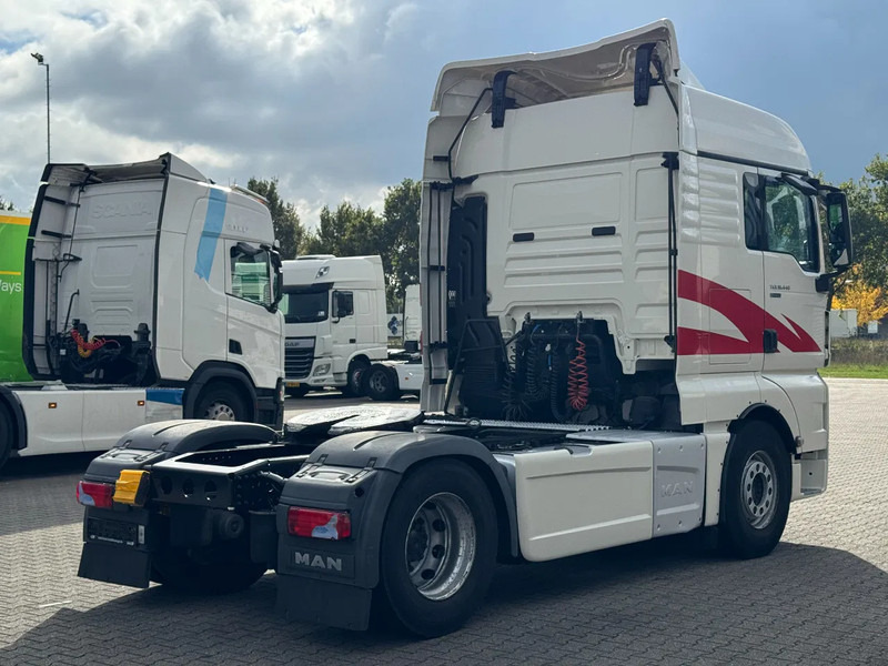 MAN TGX 18.440 XLX Full Spoiler - 2x Tank - Euro 6 - Vilcējs: foto 3 MAN TGX 18.440 XLX Full Spoiler - 2x Tank - Euro 6 - Vilcējs: foto 3