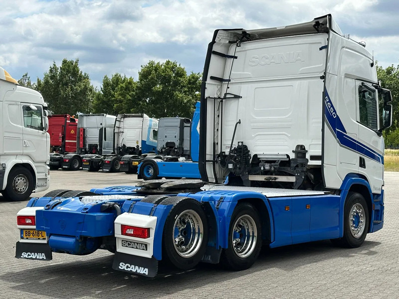 Scania R650 V8 6x2 Boogie / Retarder / Full Air / Hydrauliek / Full Spoiler - Vilcējs: foto 3 Scania R650 V8 6x2 Boogie / Retarder / Full Air / Hydrauliek / Full Spoiler - Vilcējs: foto 3