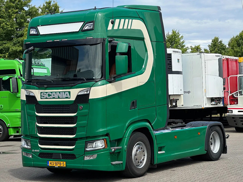 Scania S450 Retarder ACC Standairco Full air *NL-Truck* - Vilcējs: foto 1 Scania S450 Retarder ACC Standairco Full air *NL-Truck* - Vilcējs: foto 1