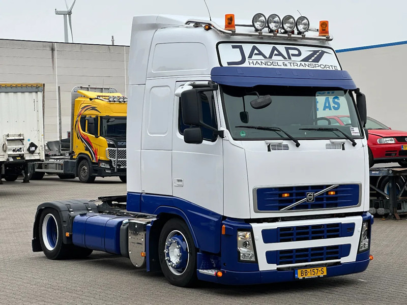 Volvo FH 400 Globe XL Mega / Full Air / 2 Tank / Euro 5 - Vilcējs: foto 2 Volvo FH 400 Globe XL Mega / Full Air / 2 Tank / Euro 5 - Vilcējs: foto 2