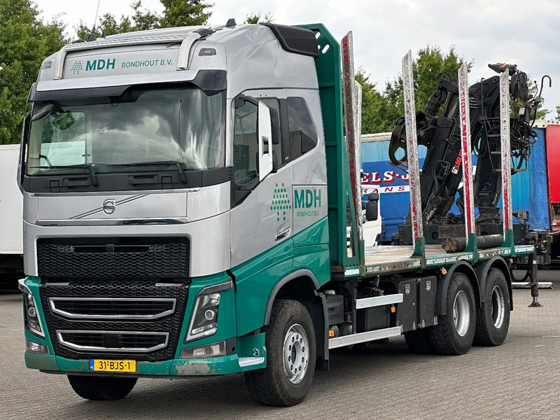 Volvo FH 16.750 6x4 Hiab 125Z Crane Engine Problem! Wood Transporter Euro 6 - Kokvedējs: foto 1 Volvo FH 16.750 6x4 Hiab 125Z Crane Engine Problem! Wood Transporter Euro 6 - Kokvedējs: foto 1