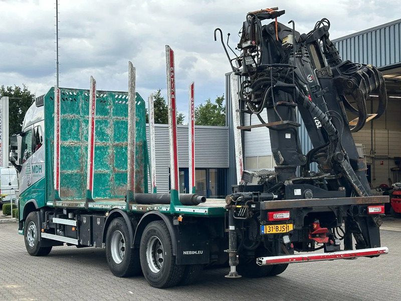 Volvo FH 16.750 6x4 Hiab 125Z Crane Engine Problem! Wood Transporter Euro 6 - Kokvedējs: foto 4 Volvo FH 16.750 6x4 Hiab 125Z Crane Engine Problem! Wood Transporter Euro 6 - Kokvedējs: foto 4