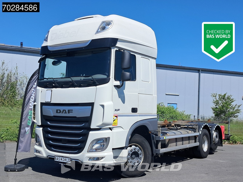 DAF XF 450 6X2 BDF SSC Retarder 2x Tanks Liftachse Standklima LED ACC Euro 6 - Konteineru vedējs/ Kravas automašīna ar noņemamā virsbūve: foto 1 DAF XF 450 6X2 BDF SSC Retarder 2x Tanks Liftachse Standklima LED ACC Euro 6 - Konteineru vedējs/ Kravas automašīna ar noņemamā virsbūve: foto 1