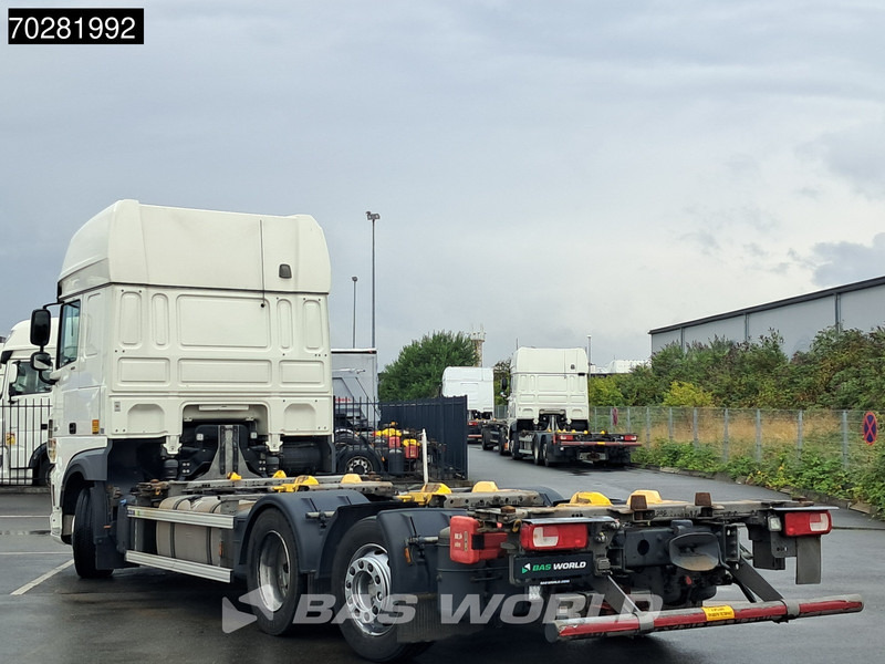 DAF XF 480 6X2 BDF 2xTanks Lift+lenkasche Automatic Retarder ACC Euro 6 - Konteineru vedējs/ Kravas automašīna ar noņemamā virsbūve: foto 2 DAF XF 480 6X2 BDF 2xTanks Lift+lenkasche Automatic Retarder ACC Euro 6 - Konteineru vedējs/ Kravas automašīna ar noņemamā virsbūve: foto 2