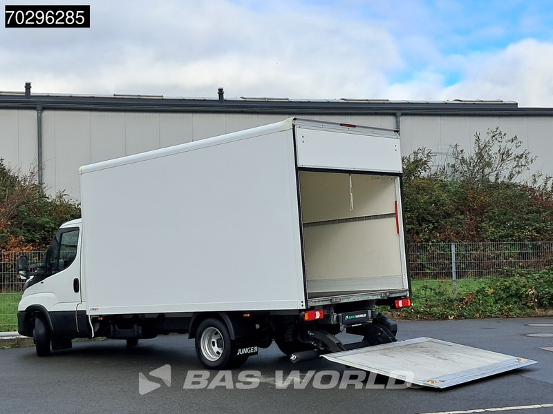 Iveco Daily 35C16 Ladebordwand Doppelbereifung 160PS Koffer Klima Euro6 A/C - Furgons ar slēgtā virsbūve: foto 3 Iveco Daily 35C16 Ladebordwand Doppelbereifung 160PS Koffer Klima Euro6 A/C - Furgons ar slēgtā virsbūve: foto 3