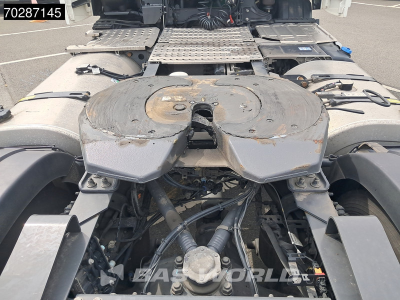 Vilcējs Volvo FH 500 4X2 XL 2x Tanks I-ParkCool Navi ACC Euro 6: foto 17