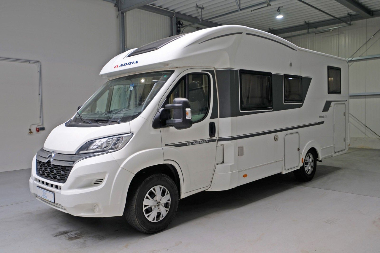Adria Matrix M 670 SL/Einzelbetten+Hubbett/Klima/Solar - Daļēji integrētais kemperis: foto 2 Adria Matrix M 670 SL/Einzelbetten+Hubbett/Klima/Solar - Daļēji integrētais kemperis: foto 2