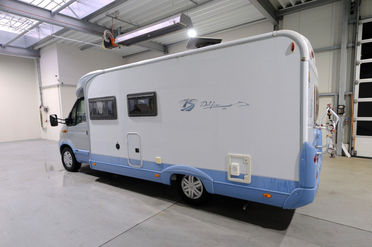 Bürstner Delfin T 680/Festbett/Markise/Klima/Finanzierung - Daļēji integrētais kemperis: foto 3 Bürstner Delfin T 680/Festbett/Markise/Klima/Finanzierung - Daļēji integrētais kemperis: foto 3