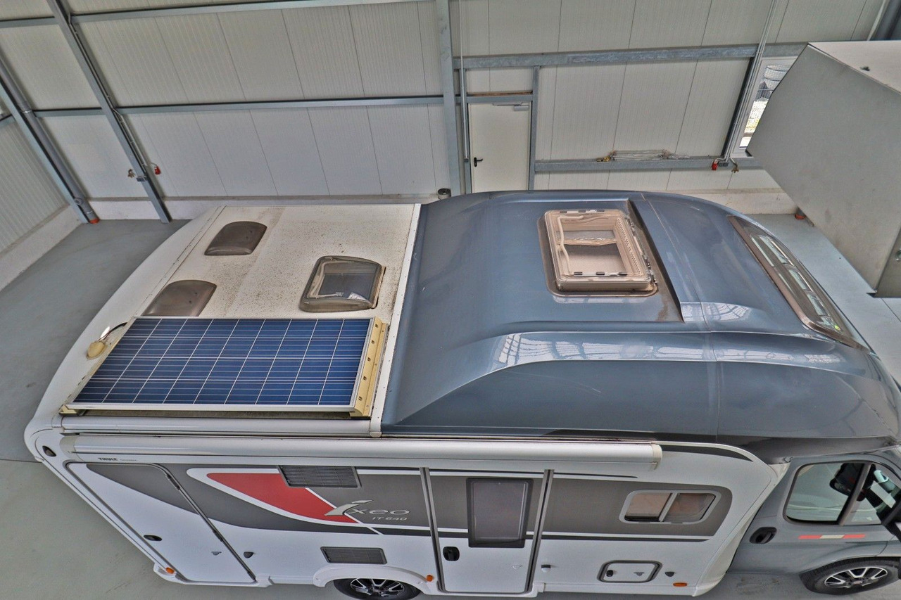 Bürstner Ixeo IT 640/Hubbett/Klima/Solar/Markise/Finanz. - Daļēji integrētais kemperis: foto 4 Bürstner Ixeo IT 640/Hubbett/Klima/Solar/Markise/Finanz. - Daļēji integrētais kemperis: foto 4