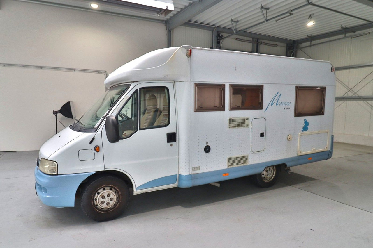 Bürstner T 580 Marano/Festbett/Solar/Markise/nur 5,99 m - Daļēji integrētais kemperis: foto 2 Bürstner T 580 Marano/Festbett/Solar/Markise/nur 5,99 m - Daļēji integrētais kemperis: foto 2