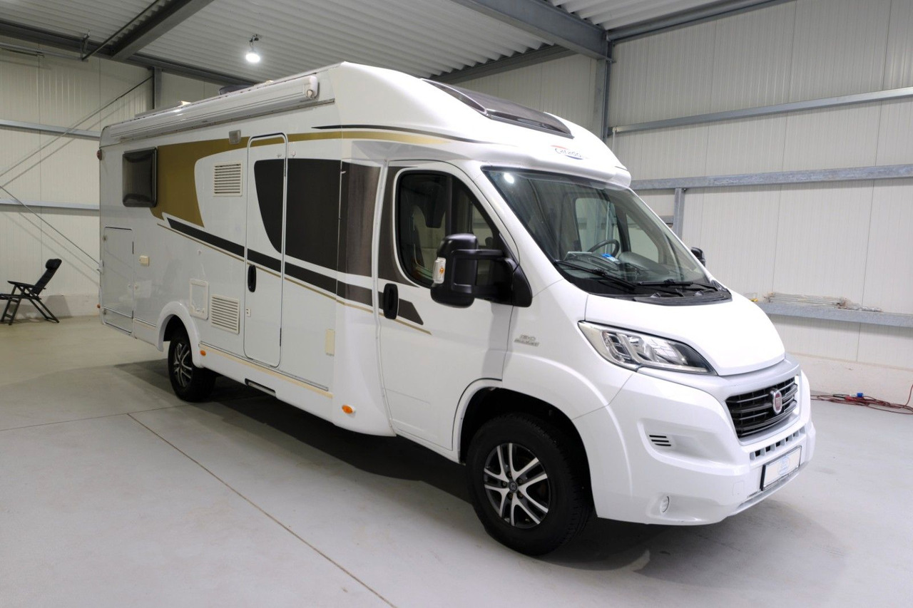 Carado T 447 / Einzelbetten / Garage / Finanzierunng - Daļēji integrētais kemperis: foto 1 Carado T 447 / Einzelbetten / Garage / Finanzierunng - Daļēji integrētais kemperis: foto 1