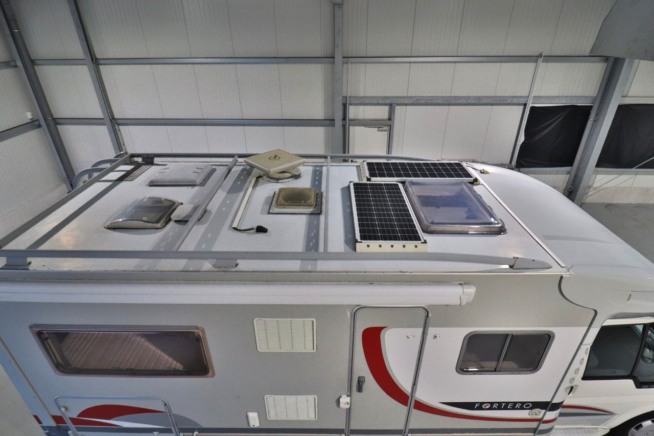 Dethleffs Fortero H 6945/Festbett/Klima/Solar/Markise/AHK - Daļēji integrētais kemperis: foto 4 Dethleffs Fortero H 6945/Festbett/Klima/Solar/Markise/AHK - Daļēji integrētais kemperis: foto 4