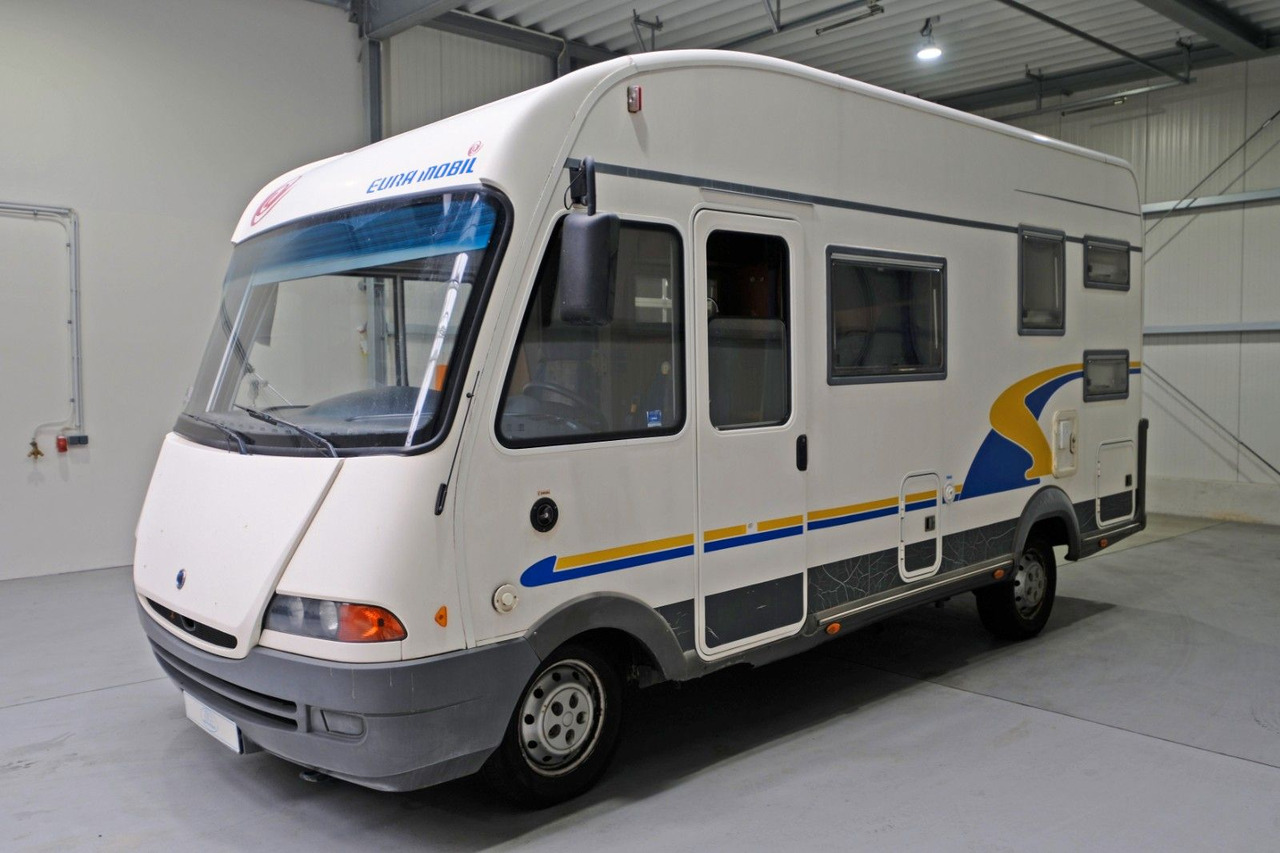 Eura Mobil I 625 VB / Automatik/ Festbett+Hubbett/Garage - Integrēts kemperis: foto 2 Eura Mobil I 625 VB / Automatik/ Festbett+Hubbett/Garage - Integrēts kemperis: foto 2
