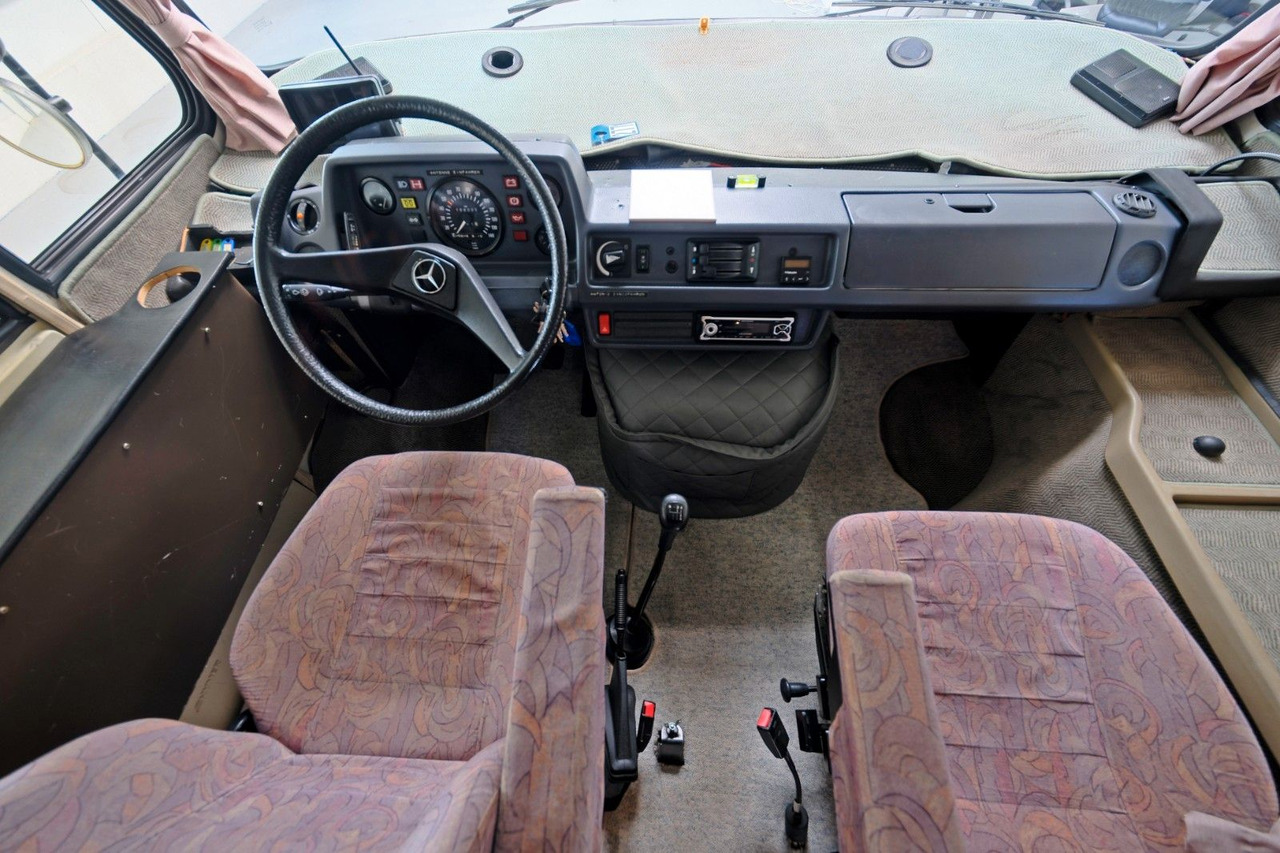 HYMER / ERIBA / HYMERCAR S 700/Festbett+Hubbett/Standklima/Markise - Integrēts kemperis: foto 5 HYMER / ERIBA / HYMERCAR S 700/Festbett+Hubbett/Standklima/Markise - Integrēts kemperis: foto 5