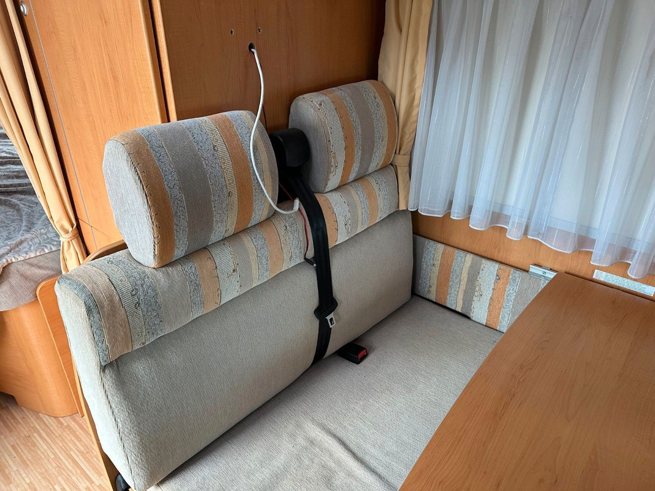 Daļēji integrētais kemperis HYMER / ERIBA / HYMERCAR TRAMP T 572 CL/Festbett/Klima/Markise HYMER / ERIBA / HYMERCAR TRAMP T 572 CL/Festbett/Klima/Markise: foto 20