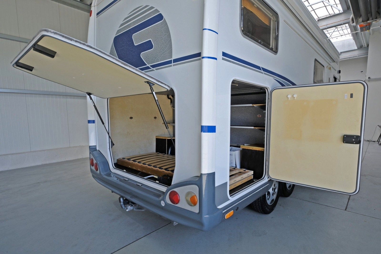 Niesmann + Bischoff Flair I 6700TA/Festbett+Hubbett/Klima/Garage - Integrēts kemperis: foto 5 Niesmann + Bischoff Flair I 6700TA/Festbett+Hubbett/Klima/Garage - Integrēts kemperis: foto 5