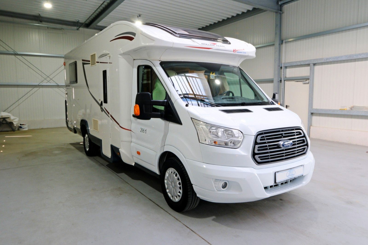 Roller Team Kronos 264 TL/Queensbett+Hubbett/Solar/Garage Roller Team Kronos 264 TL/Queensbett+Hubbett/Solar/Garage - Daļēji integrētais kemperis: foto 2 Roller Team Kronos 264 TL/Queensbett+Hubbett/Solar/Garage Roller Team Kronos 264 TL/Queensbett+Hubbett/Solar/Garage - Daļēji integrētais kemperis: foto 2