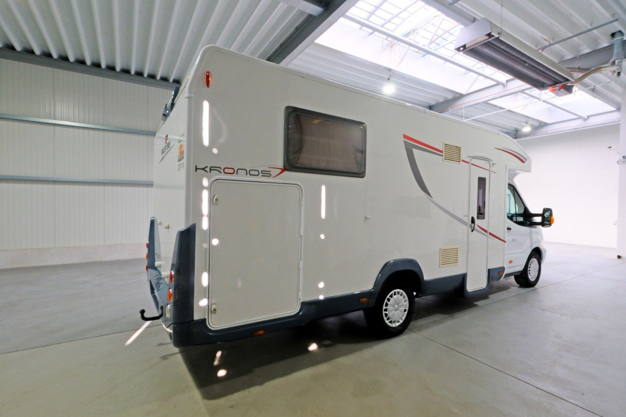 Roller Team Kronos 264 TL/Queensbett+Hubbett/Solar/Garage Roller Team Kronos 264 TL/Queensbett+Hubbett/Solar/Garage - Daļēji integrētais kemperis: foto 3 Roller Team Kronos 264 TL/Queensbett+Hubbett/Solar/Garage Roller Team Kronos 264 TL/Queensbett+Hubbett/Solar/Garage - Daļēji integrētais kemperis: foto 3