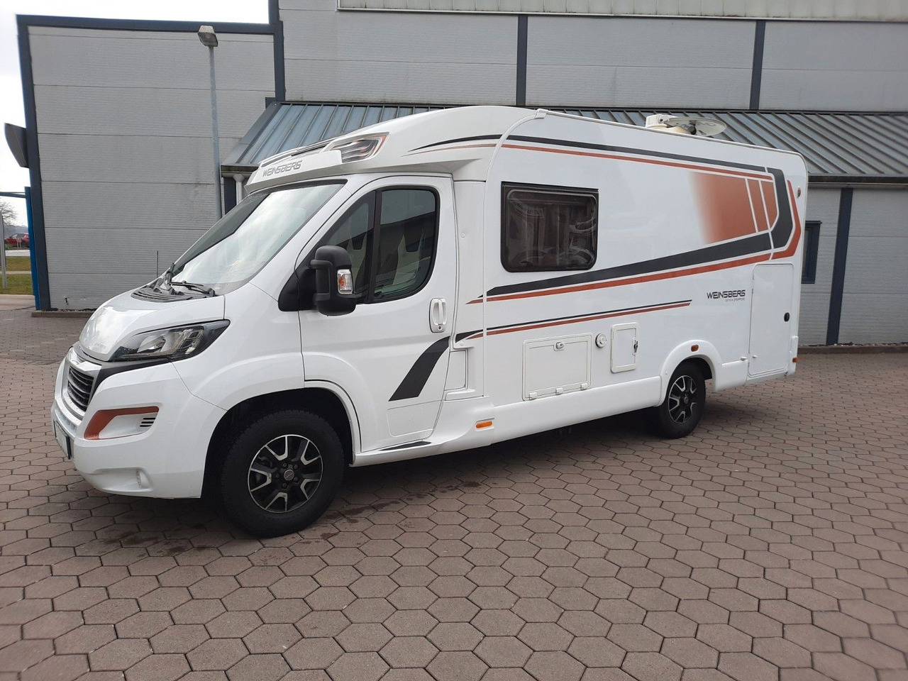 Weinsberg CaraCompact 600 MEG Pepper Edition/Einzelbetten - Daļēji integrētais kemperis: foto 4 Weinsberg CaraCompact 600 MEG Pepper Edition/Einzelbetten - Daļēji integrētais kemperis: foto 4